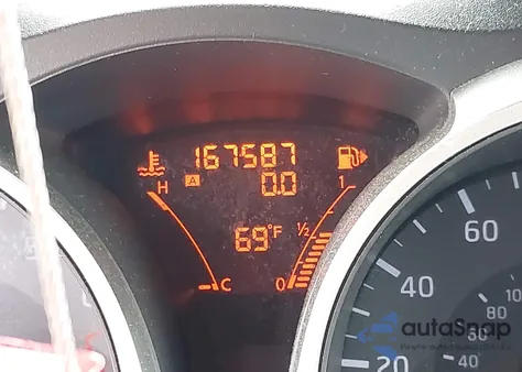 2015 Nissan Juke S z USA, uszkodzony, nr VIN JN8AF5MV6FT555181